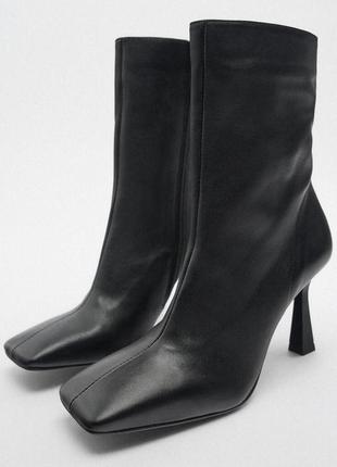 Сапоги ботинки zara на каблуке