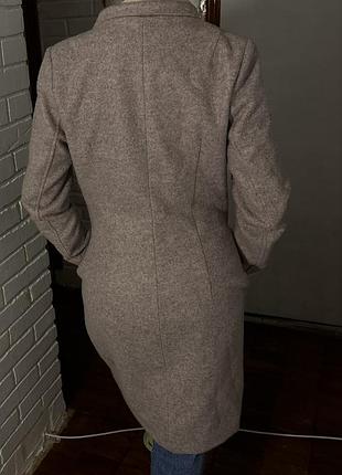 Пальто жіноче