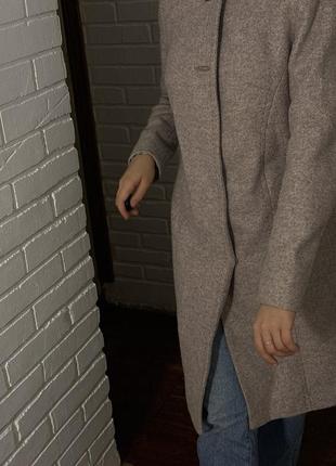 Пальто жіноче