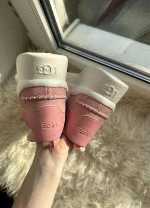 Неймовірні блискучі кросівки мокасини ugg8 фото