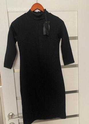 Приталена сукня