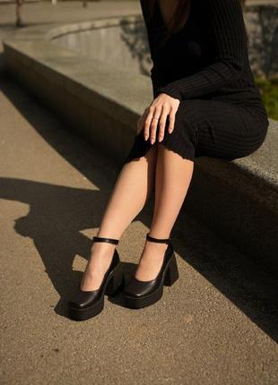 Стильные женские туфли на каблуке в наличии и под отшив 💛💙🏆8 фото