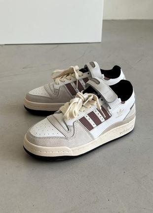 Кросівки жіночі adidas forum low brown 37