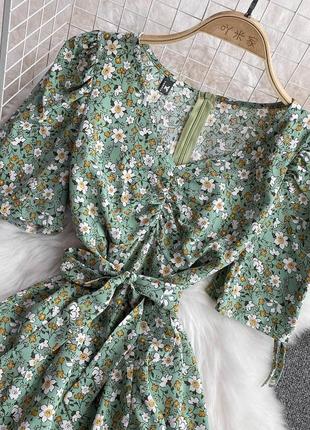 Великолепное летнее платье