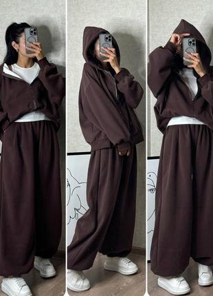 Спортивний костюм