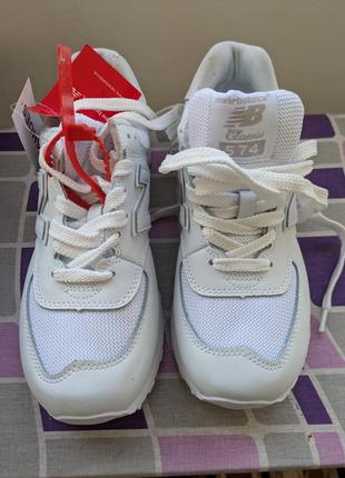 Кросівки жіночі new balance