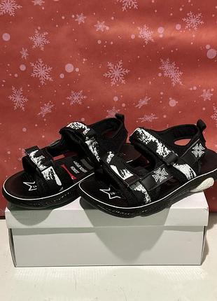 Сандалы очень красивые