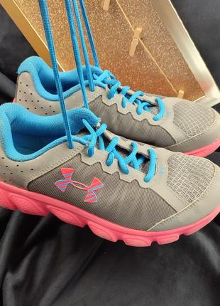 Under armour micro g assert 6. розмір 38, устілки 24 см .   (1)