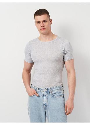 Чоловіча футболка, розмір s, колір сірий