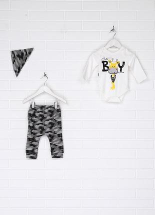 Детский комплект из боди и штанишки 68 размер