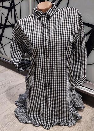 Стильная рубашка в клетку от zara черно-белая 40-42