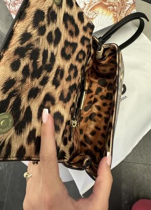 Леопардовая маленькая сумка mini dolce & gabbana10 фото
