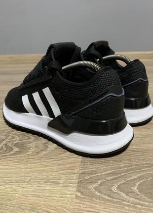 Кроссовки adidas5 фото