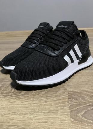 Кроссовки adidas3 фото