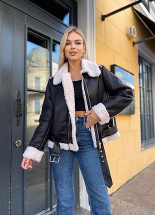 Жіноча трендова дублянка зі штучним хутром