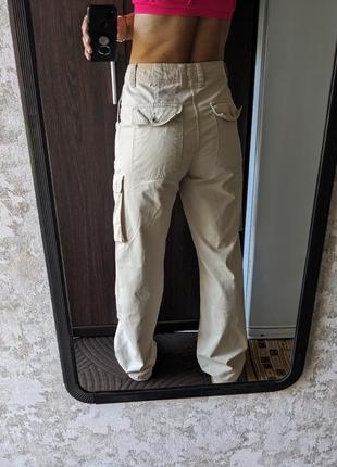 Карго брюки, с карманами брюки от bershka7 фото