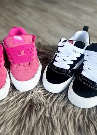 Vans knu school black and pink