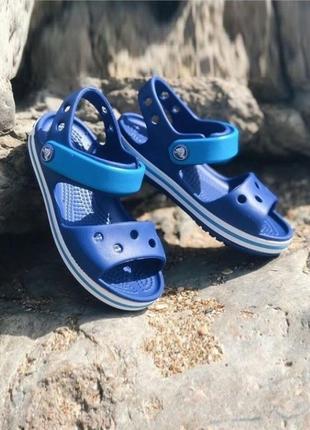 Крокс крокбенд дитячі санділі сині crocs crocband sandal cerulean blue/ocean1 фото