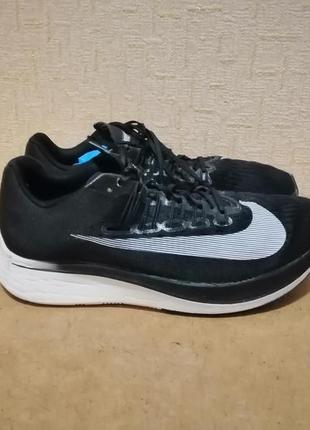 Кросiвки nike zoom fly running на стопу 27 см