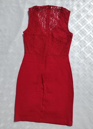 Красное плотное платье zara с гипюровой спинкой5 фото