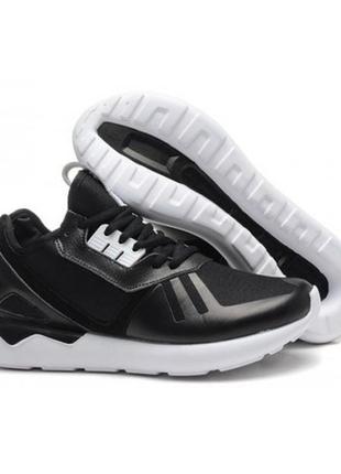 Круті кросівки adidas tubular runner