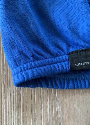 Мужская треккингова спортивная разностороння футболка меринос montane sport wool9 фото