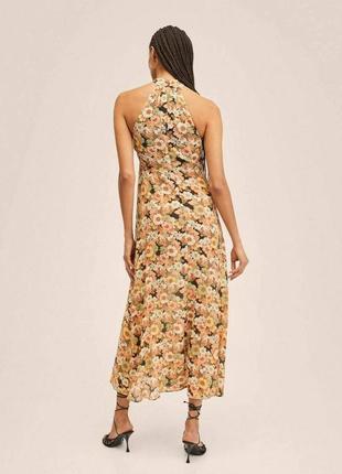 Плиссированное платье миди в цветочный принт/холтер2 фото