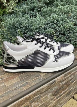 Remonte німеччина зручні фірмові жіночі кросівки 40.5р.