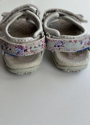 Кожаные босоножки сандалии 21 размер на девочку geox4 фото