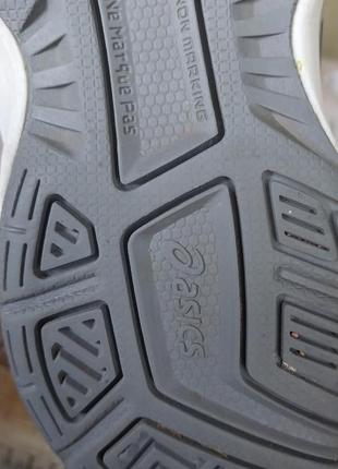 Фирменные кроссовки для волейбола8 фото