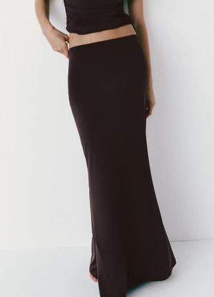 Длинная шоколадная минималистичная юбка в стиле 90х zara