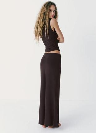 Довга шоколадна мінімалістична спідниця в стилі 90х zara2 фото