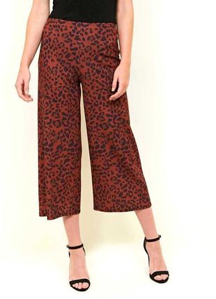 Брендовые брюки-кюлоты "new look" с леопардовым принтом. размер uk10/eur38.2 фото