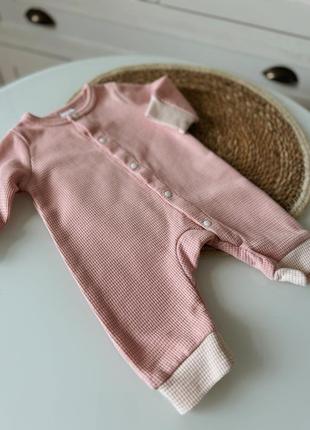 Базовый вафельный человечек ромпер комбинезон розовый для новорожденной девочки 0-3мес 56-62см2 фото