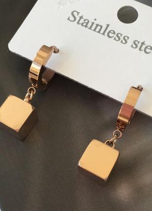 Сережки позолочені з медичної сталі stainless steel