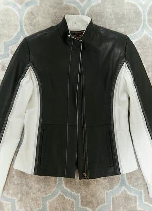 Куртка кожаная черно-белая1 фото