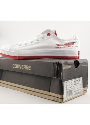 Конверси білі низькі жіночі