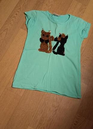 Красивая футболка с котами на 5-7 лет1 фото