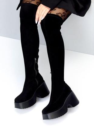 Ультра модні чорні замшеві стрейчові ботфорти на платформі єврозима 22485