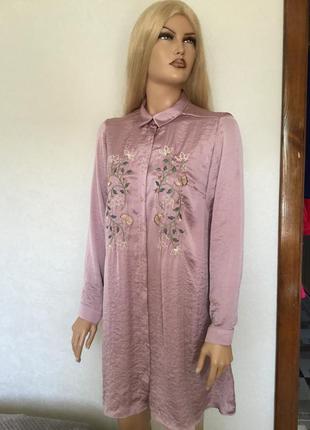 Сукня сорочка сатинова пудрового кольору з вишивкою atmosphere р. 104 фото