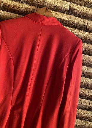 Пиджак,коралловый цвет.