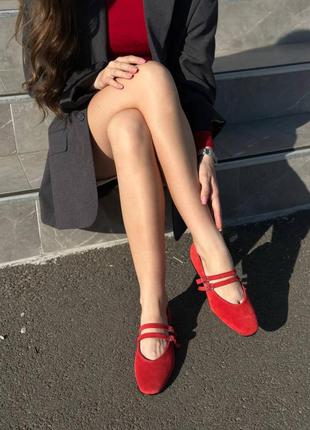 Туфлі жіночі замшеві червоні3 фото