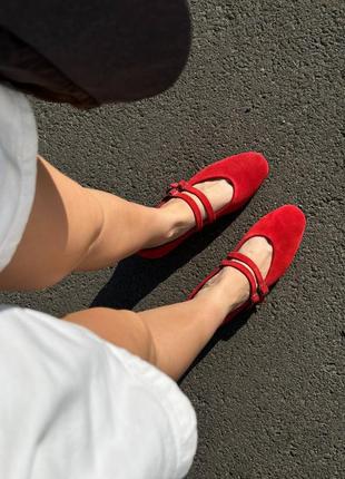 Туфлі жіночі замшеві червоні4 фото