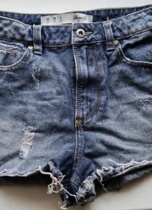 Джинсовые шорты