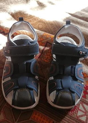 Босоножки сандалии 27 р. на мальчика