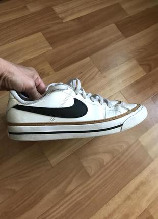 Кеди nike оригінал шкіра комфорт 37,5