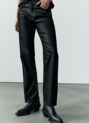 Прямые джинсы zara с покрытием штаны