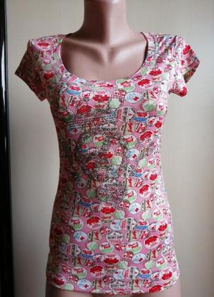 Футболка  цветная  moschino