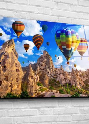 Картина на стекле "парад воздушных шаров"