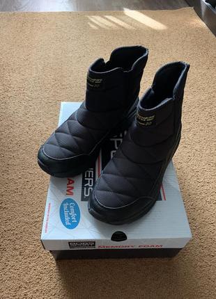 Женские дутики skechers